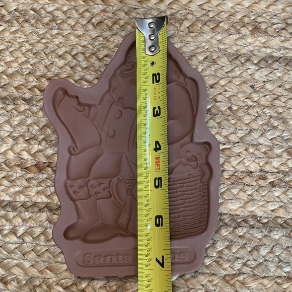 Santa Claus 1992 Longaberger Pottery Cookie Mold - Picture 7 of 8